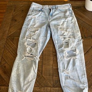American Eagle Mom Jeans